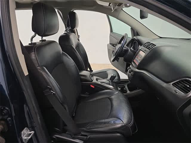 Thumbnail: 2014 Dodge Journey - 22
