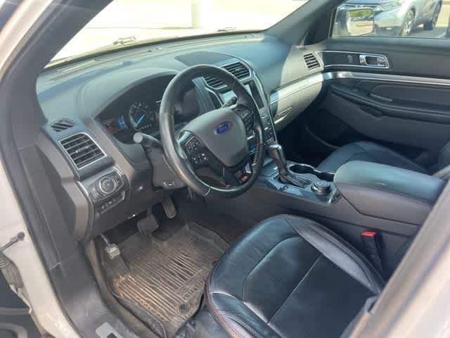 Thumbnail: 2017 Ford Explorer - 9
