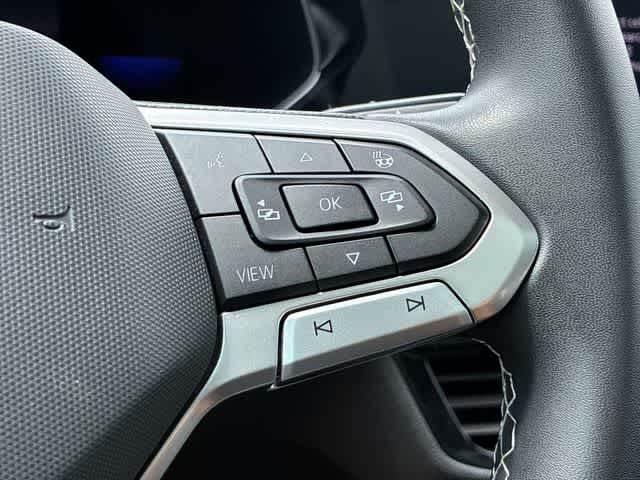 Thumbnail: 2022 Volkswagen Taos - 27