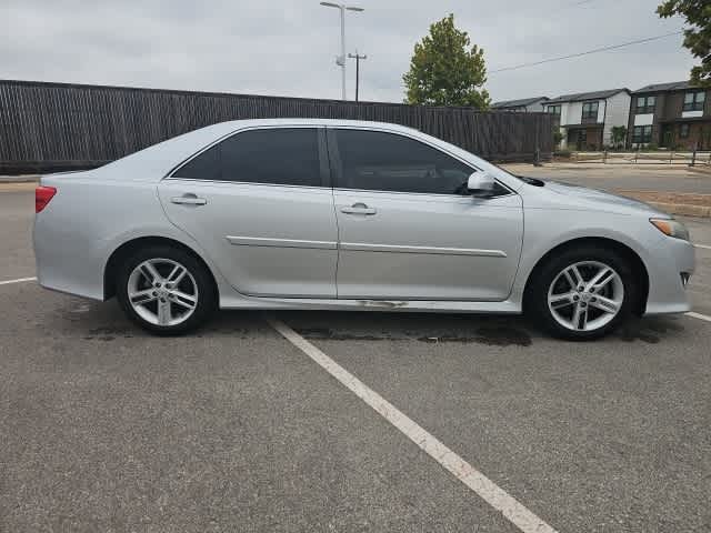 2014 Toyota Camry L photo 4