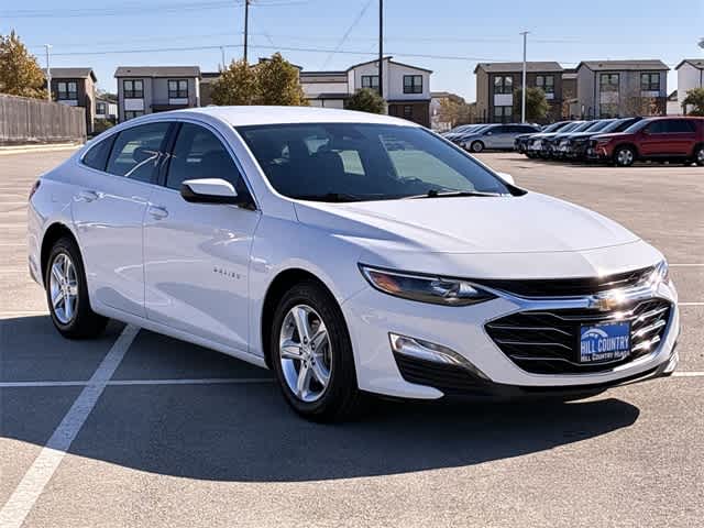 Thumbnail: 2024 Chevrolet Malibu - 8