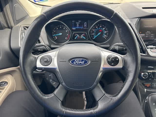 Thumbnail: 2015 Ford Escape - 15