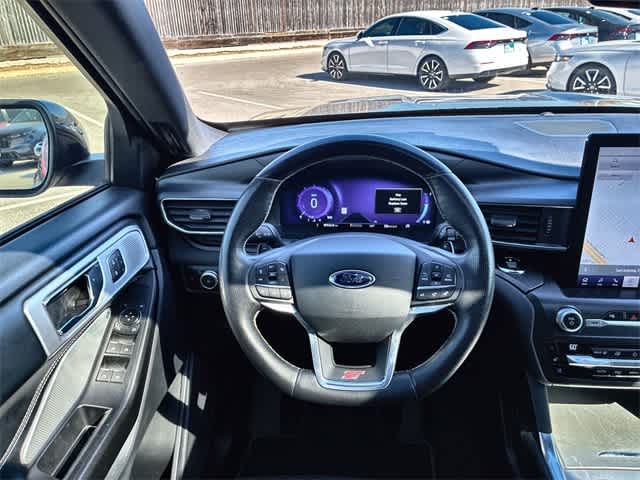 Thumbnail: 2020 Ford Explorer - 25