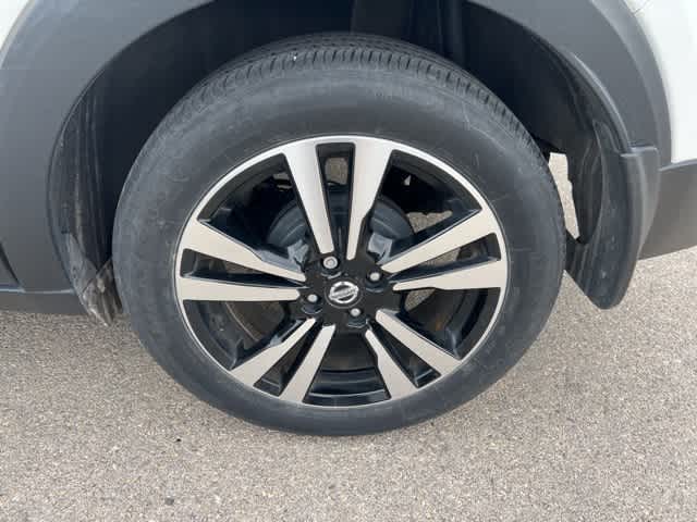 Thumbnail: 2018 Nissan Kicks - 21