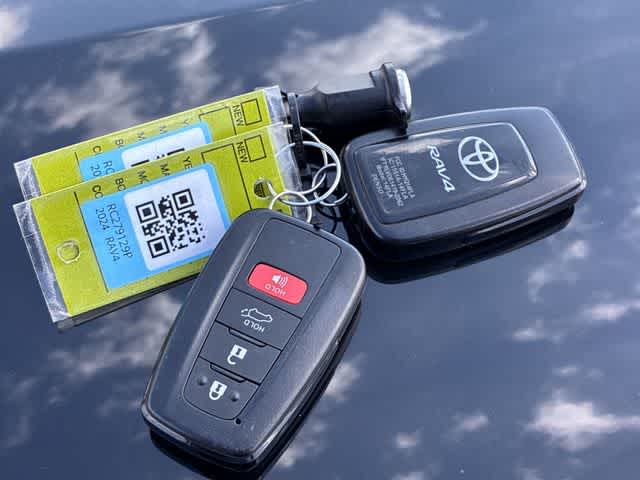 Thumbnail: 2024 Toyota RAV4 - 38