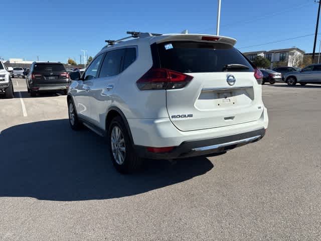 2018 Nissan Rogue SV photo 3