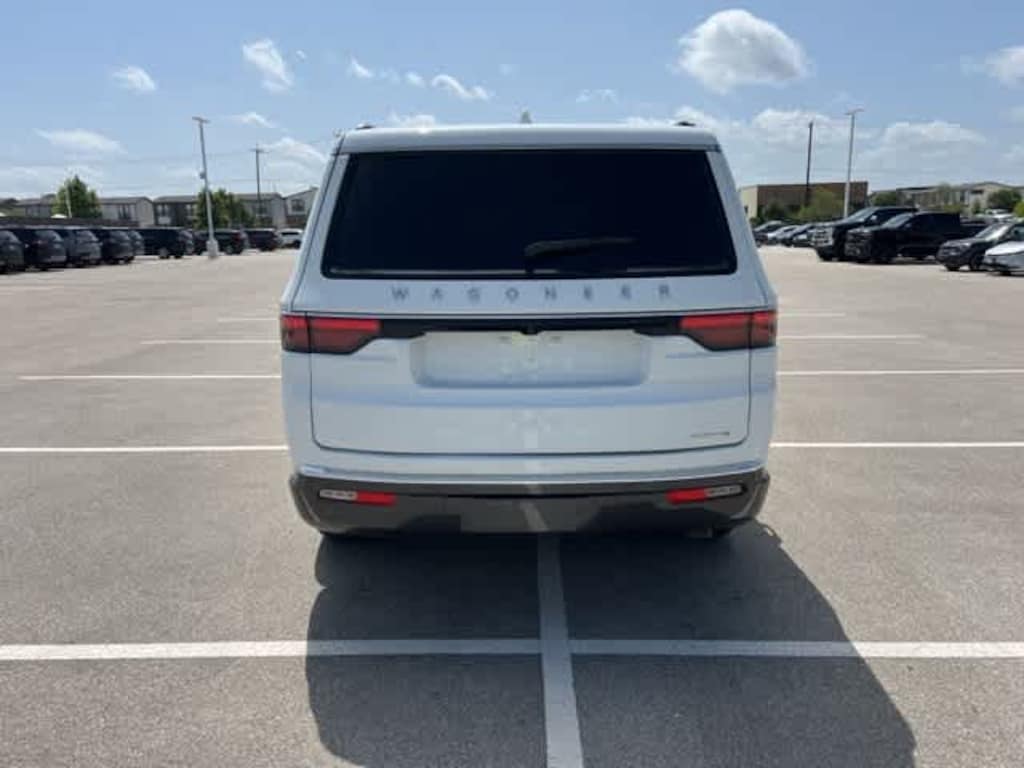 Used 2022 Jeep Wagoneer Series II SUV