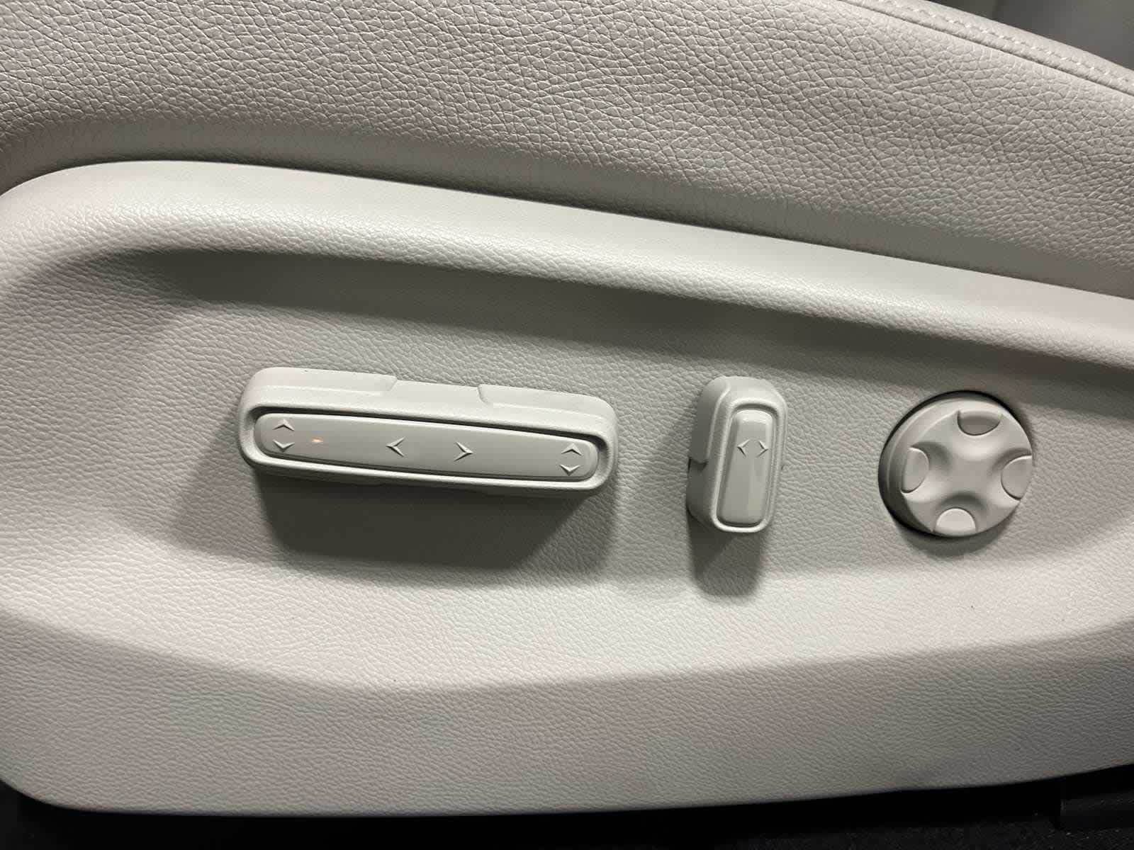 Thumbnail: 2026 Honda Odyssey - 9