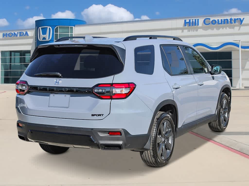 Thumbnail: 2026 Honda Pilot - 4