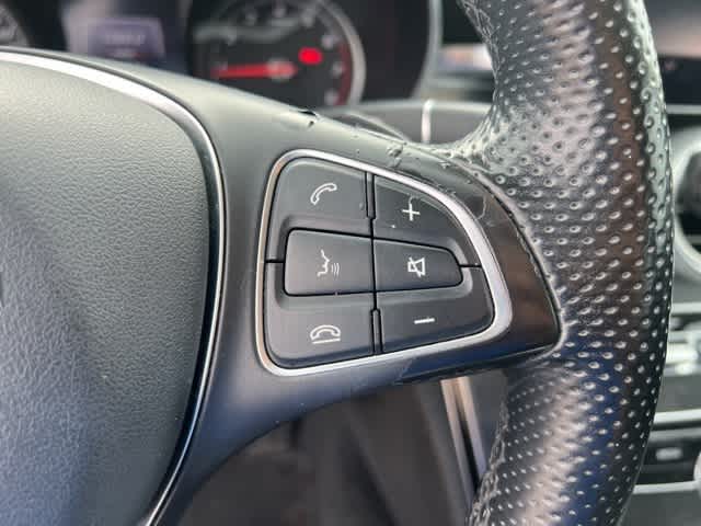 Thumbnail: 2016 Mercedes-Benz C-Class - 12