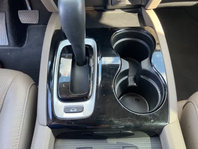 Thumbnail: 2019 Honda Ridgeline - 17