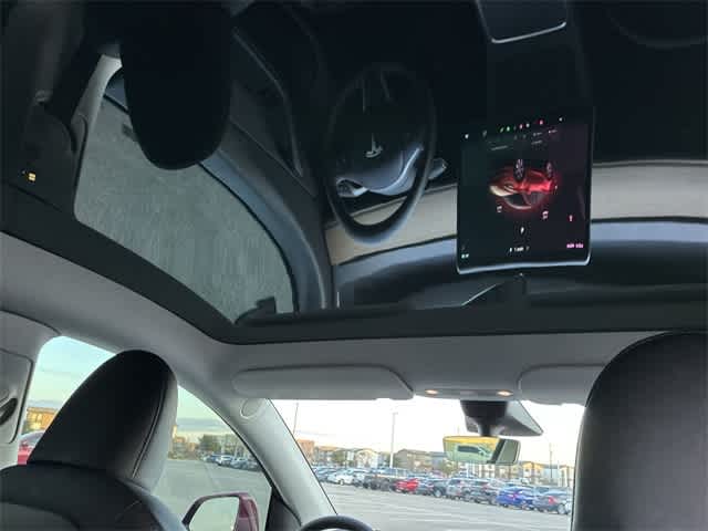 Thumbnail: 2022 Tesla Model Y - 22