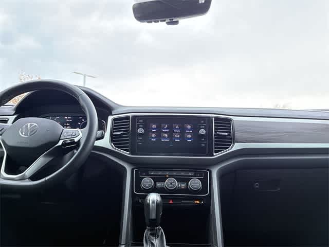 Thumbnail: 2022 Volkswagen Atlas - 28