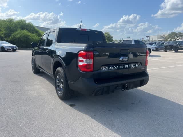 Thumbnail: 2022 Ford Maverick - 3