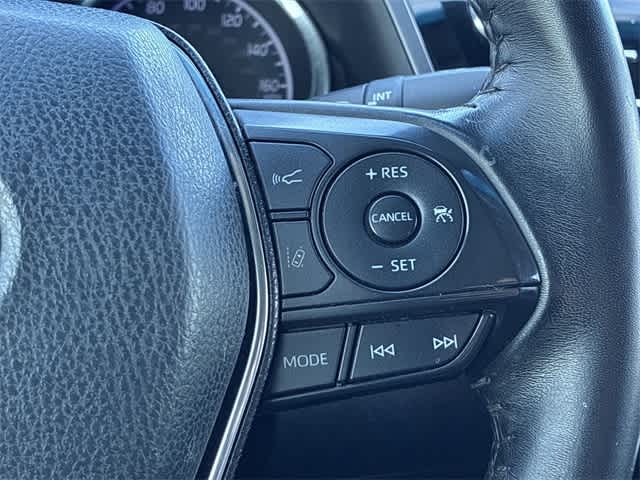 Thumbnail: 2019 Toyota Camry - 25