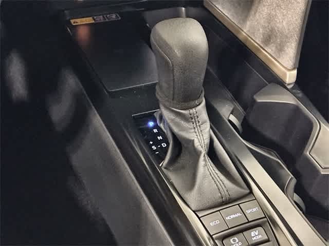 Thumbnail: 2025 Toyota Camry - 33