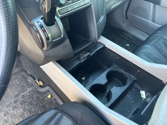 Thumbnail: 2012 Honda Pilot - 16