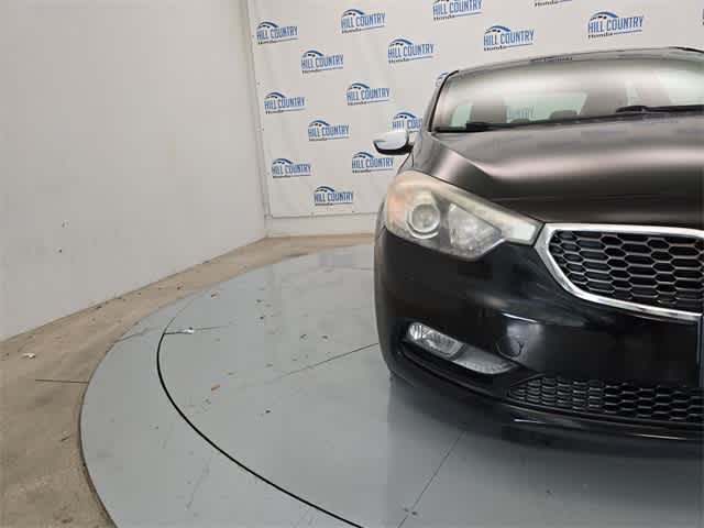 Thumbnail: 2015 Kia Forte - 10