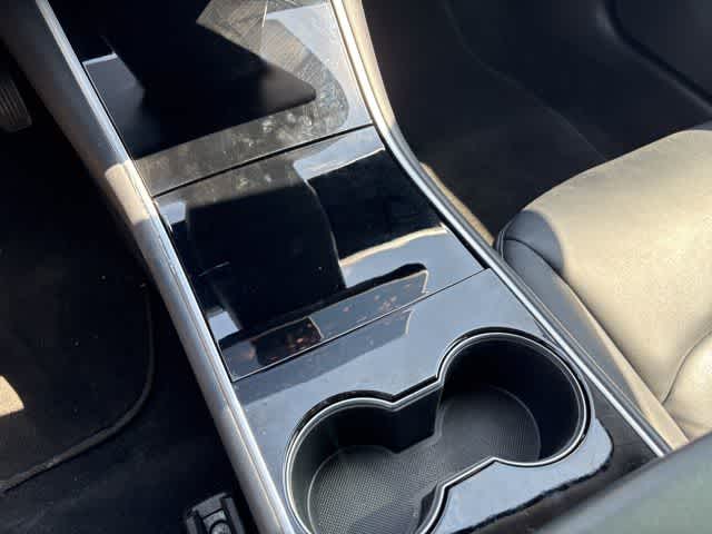 Thumbnail: 2020 Tesla Model 3 - 20