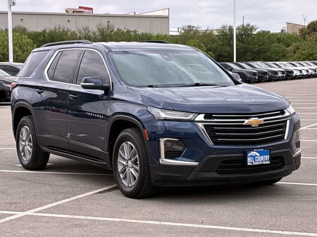Thumbnail: 2022 Chevrolet Traverse - 8