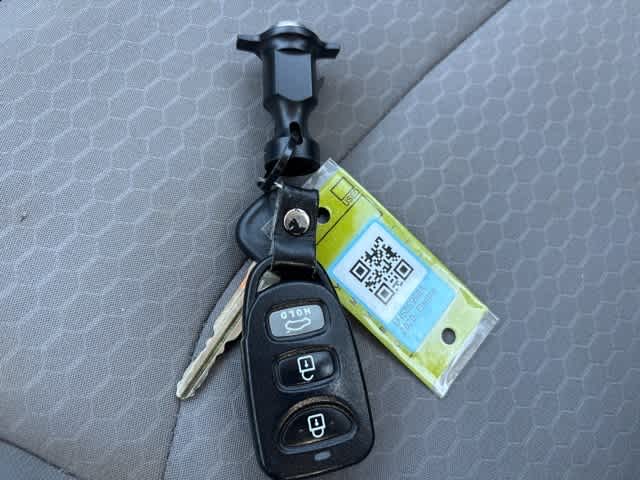 Thumbnail: 2020 Hyundai Elantra - 24