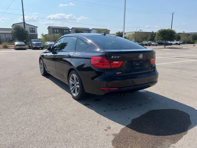 Thumbnail: 2016 BMW 3 Series - 3