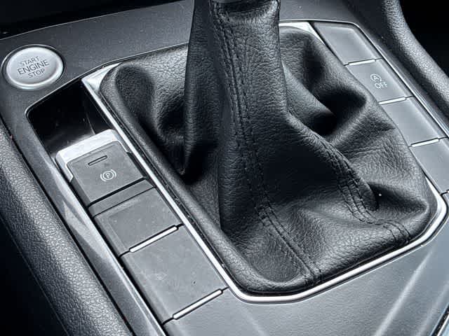 Thumbnail: 2023 Volkswagen Tiguan - 39