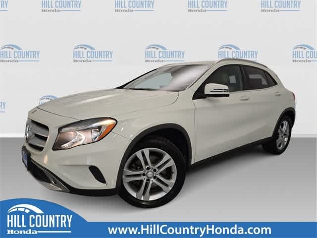 Thumbnail: 2017 Mercedes-Benz GLA - 1