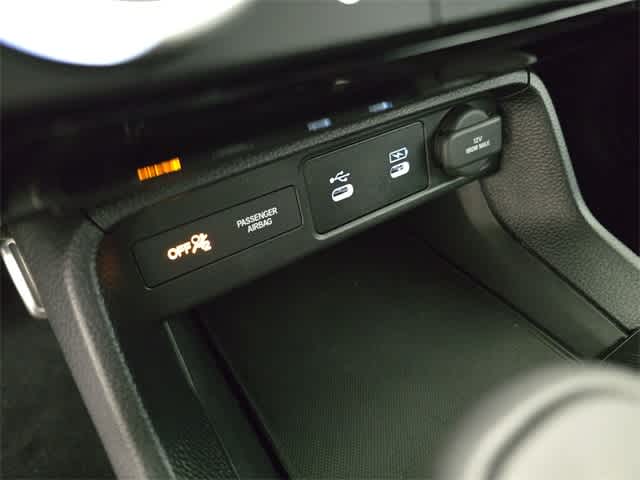 Thumbnail: 2025 Honda Civic - 32