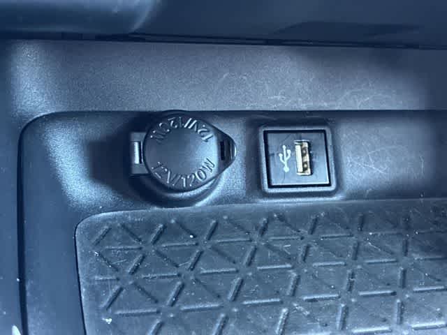 Thumbnail: 2024 Toyota RAV4 - 34