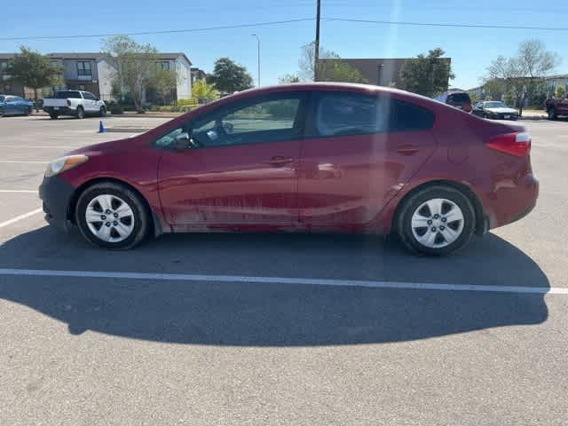 Thumbnail: 2016 Kia Forte - 2