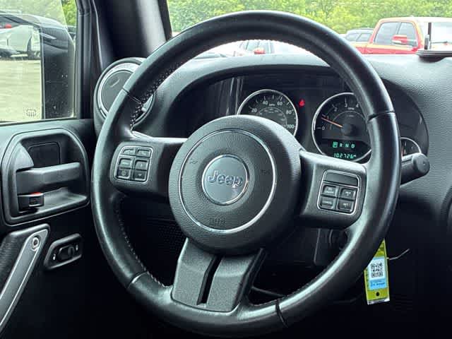 Thumbnail: 2016 Jeep Wrangler - 25
