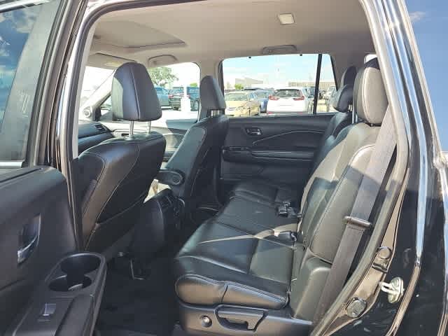 Thumbnail: 2019 Honda Pilot - 21
