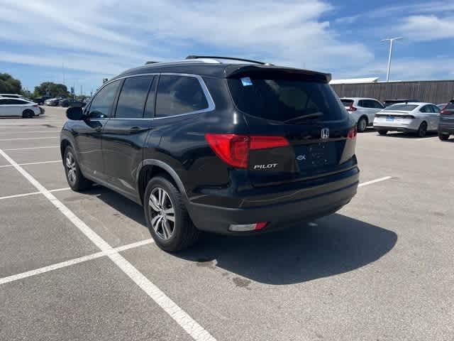 Thumbnail: 2016 Honda Pilot - 3