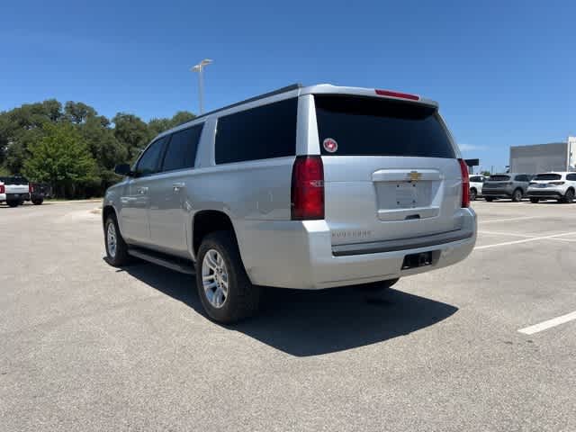 Thumbnail: 2019 Chevrolet Suburban - 3
