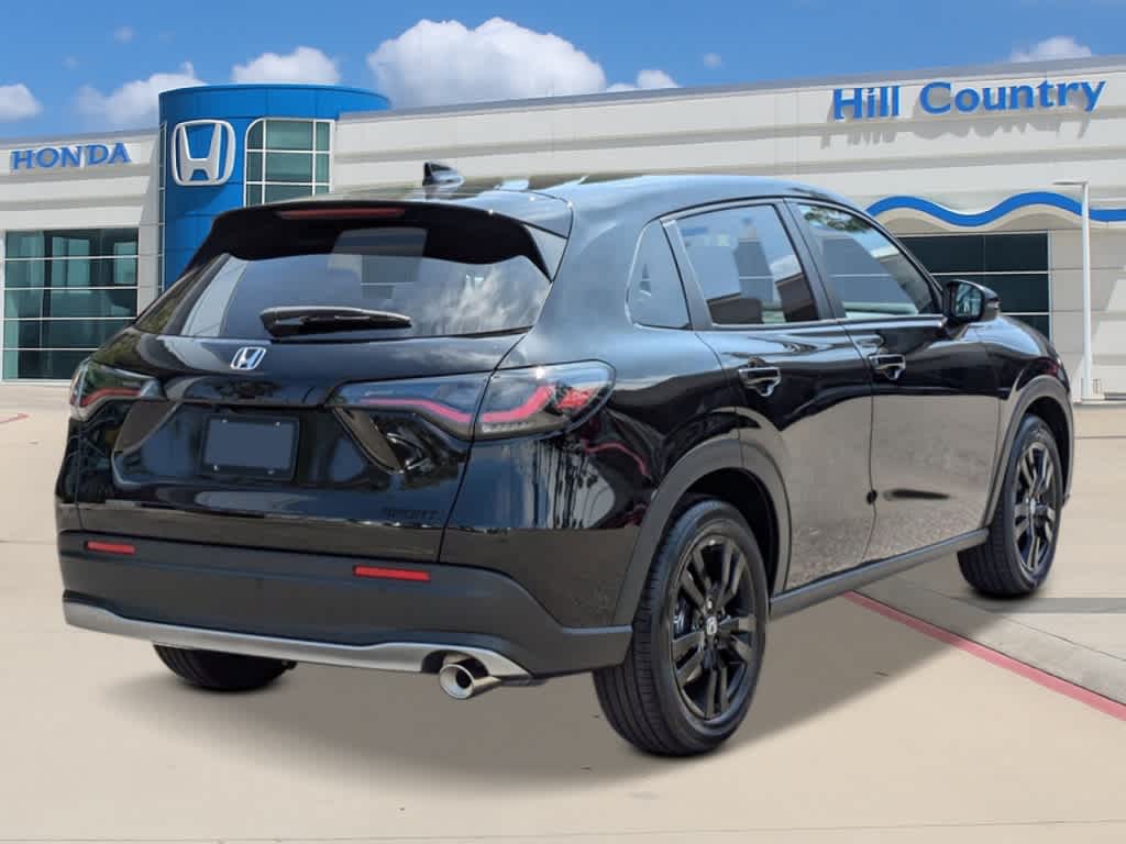 Thumbnail: 2026 Honda HR-V - 4