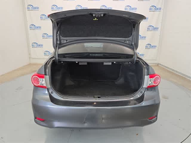 Thumbnail: 2011 Toyota Corolla - 31