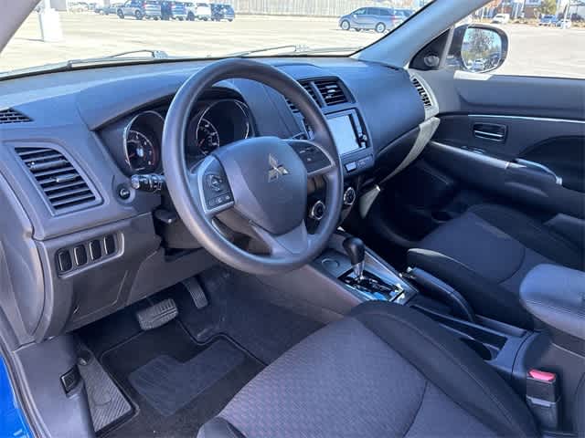 Thumbnail: 2019 Mitsubishi Outlander Sport - 2