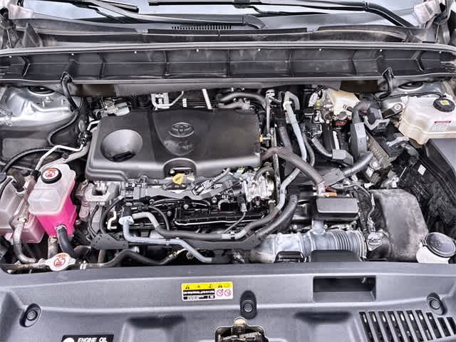 Thumbnail: 2023 Toyota Highlander - 15