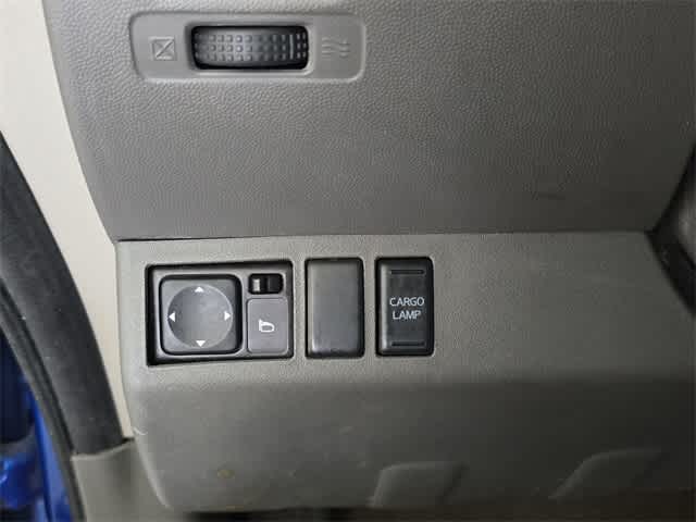Thumbnail: 2015 Nissan Frontier - 40