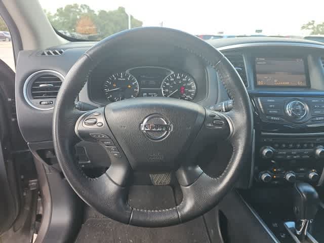 Thumbnail: 2014 Nissan Pathfinder - 12