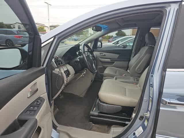 Thumbnail: 2013 Honda Odyssey - 9