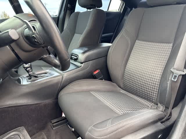 Thumbnail: 2018 Dodge Charger - 21