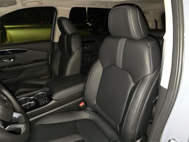 Thumbnail: 2025 Honda Pilot - 8