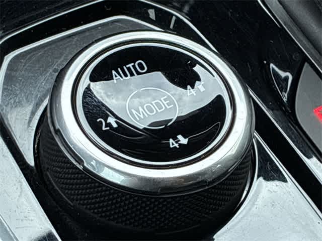 Thumbnail: 2024 Chevrolet Colorado - 40