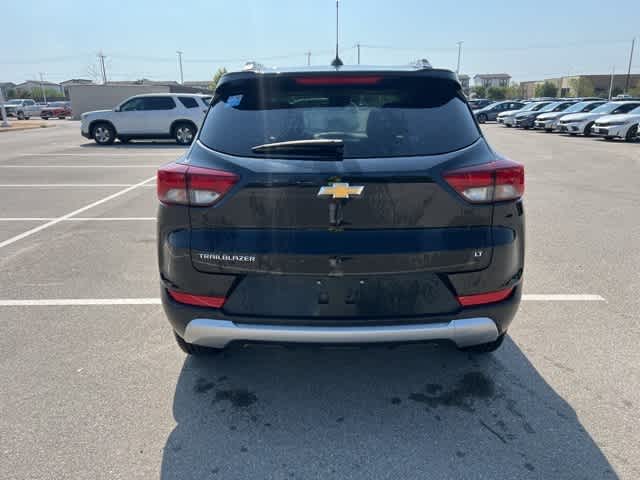 Thumbnail: 2023 Chevrolet TrailBlazer - 4