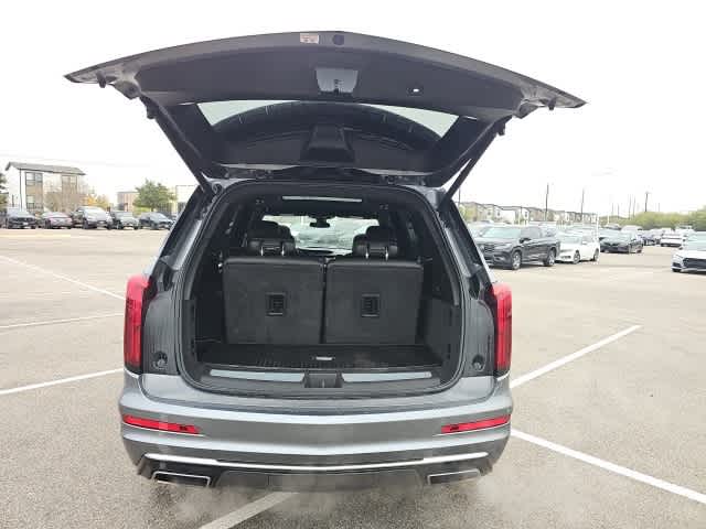 Thumbnail: 2021 Cadillac XT6 - 24