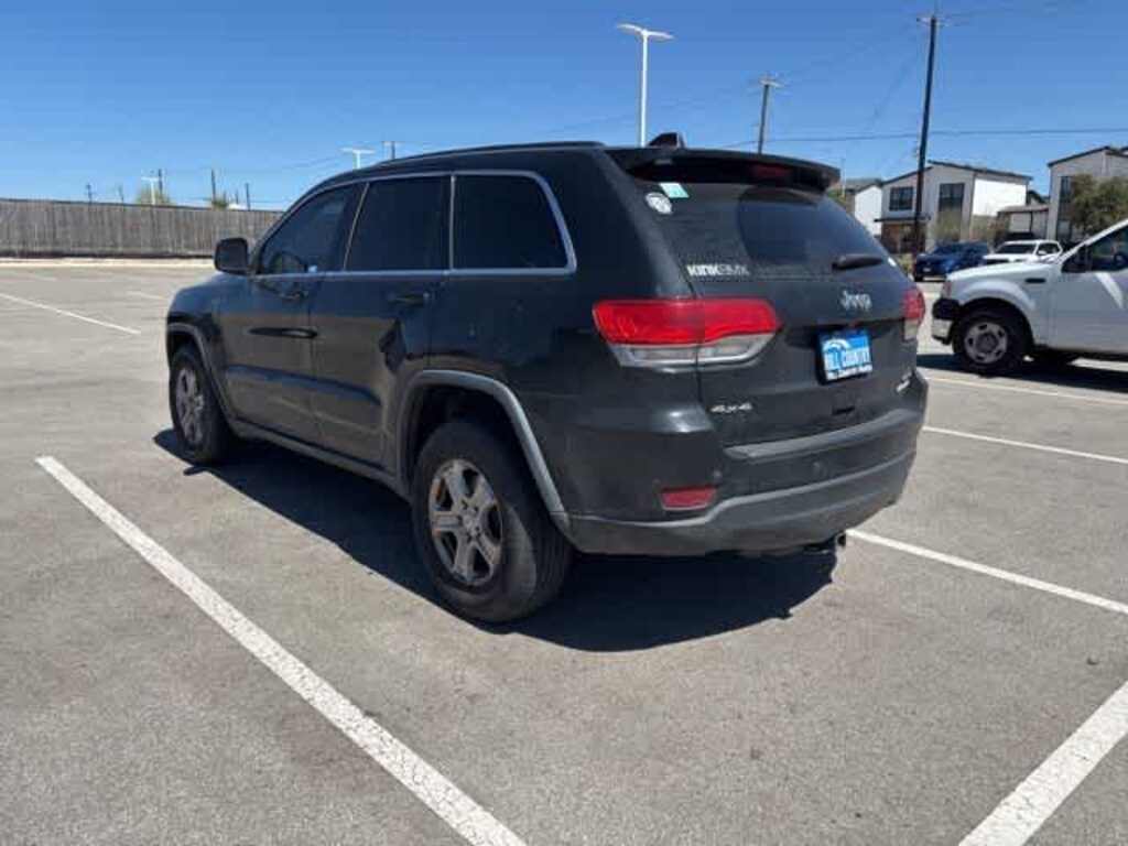 Used 2018 Jeep Grand Cherokee Laredo 4x4 SUV