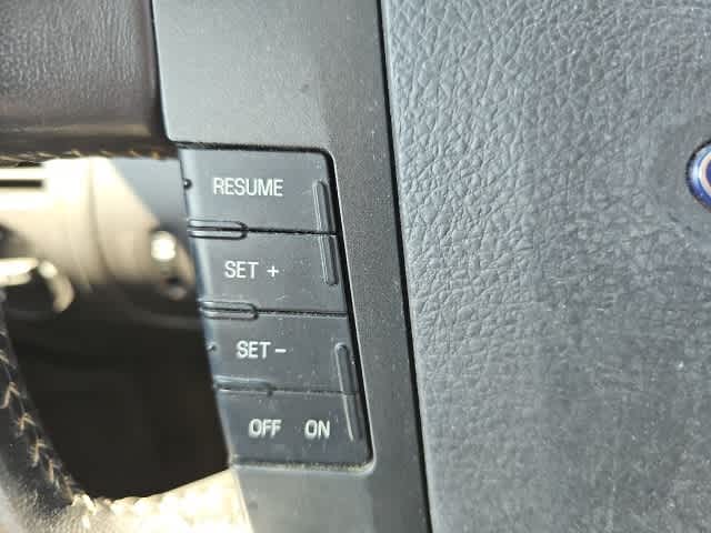 Thumbnail: 2011 Ford Flex - 22