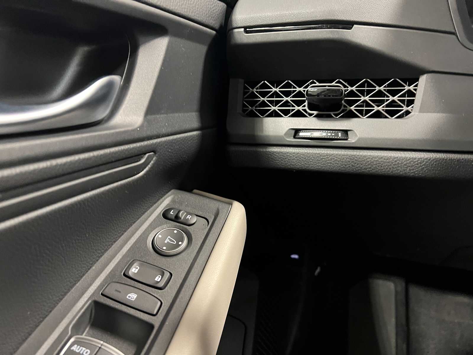 Thumbnail: 2025 Honda Accord - 20